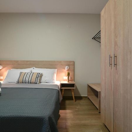 Niel Holiday Apartments, Panel Hospitality Homes & Villas Leptokaryá Extérieur photo