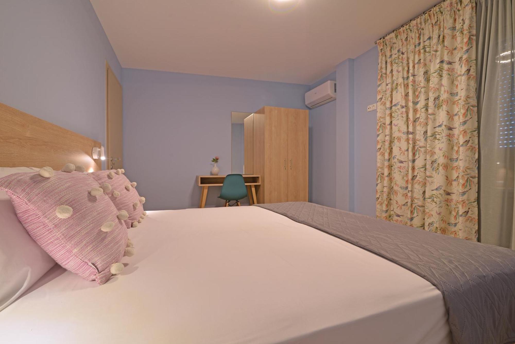 Niel Holiday Apartments, Panel Hospitality Homes & Villas Leptokaryá Extérieur photo