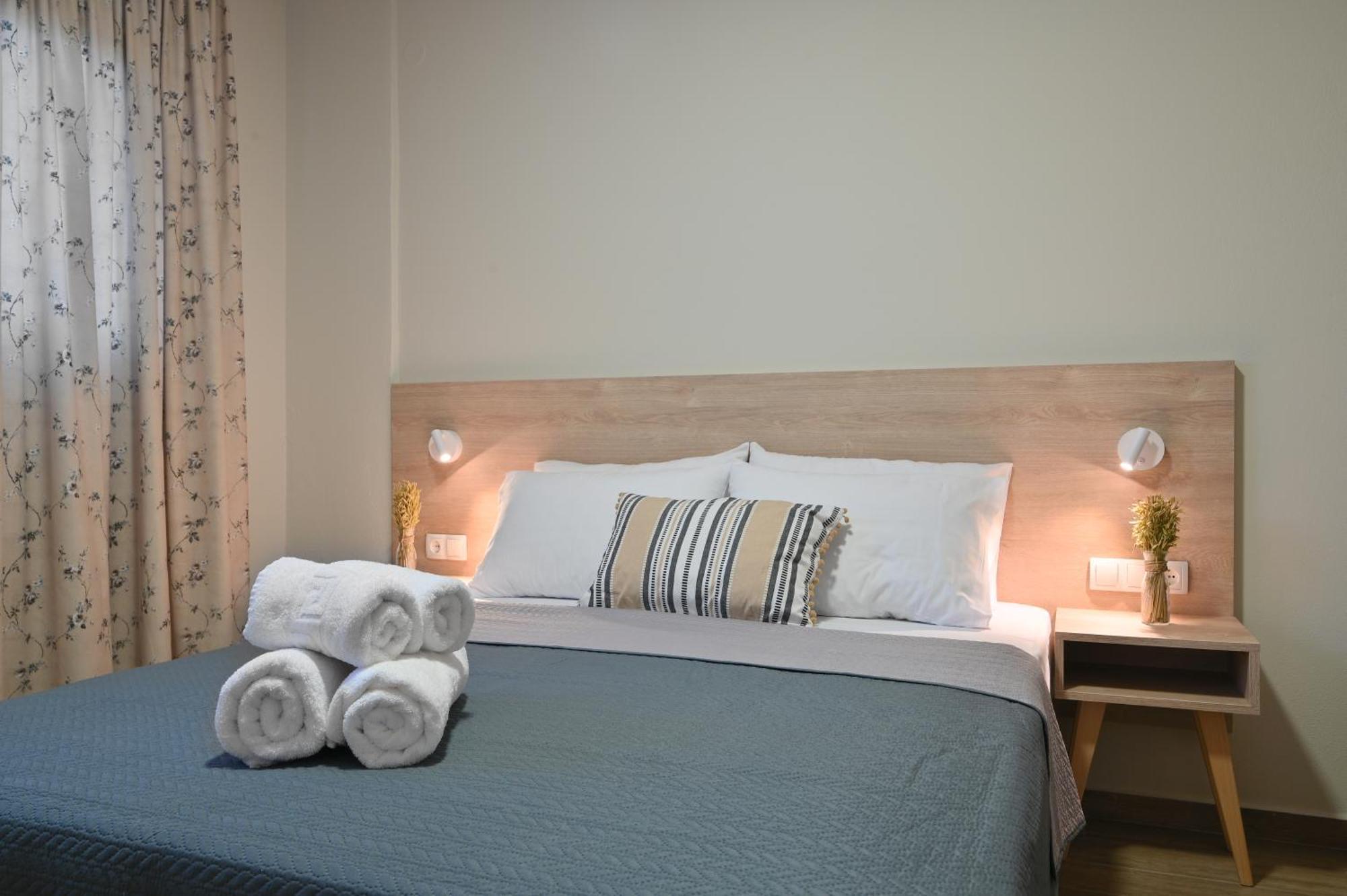 Niel Holiday Apartments, Panel Hospitality Homes & Villas Leptokaryá Extérieur photo