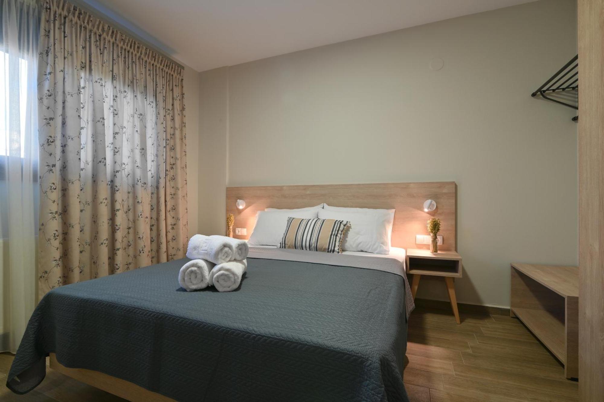 Niel Holiday Apartments, Panel Hospitality Homes & Villas Leptokaryá Extérieur photo